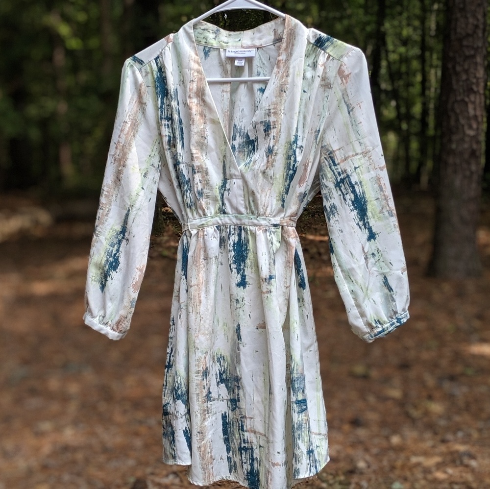 Small Tie Waist Maternity Shirt